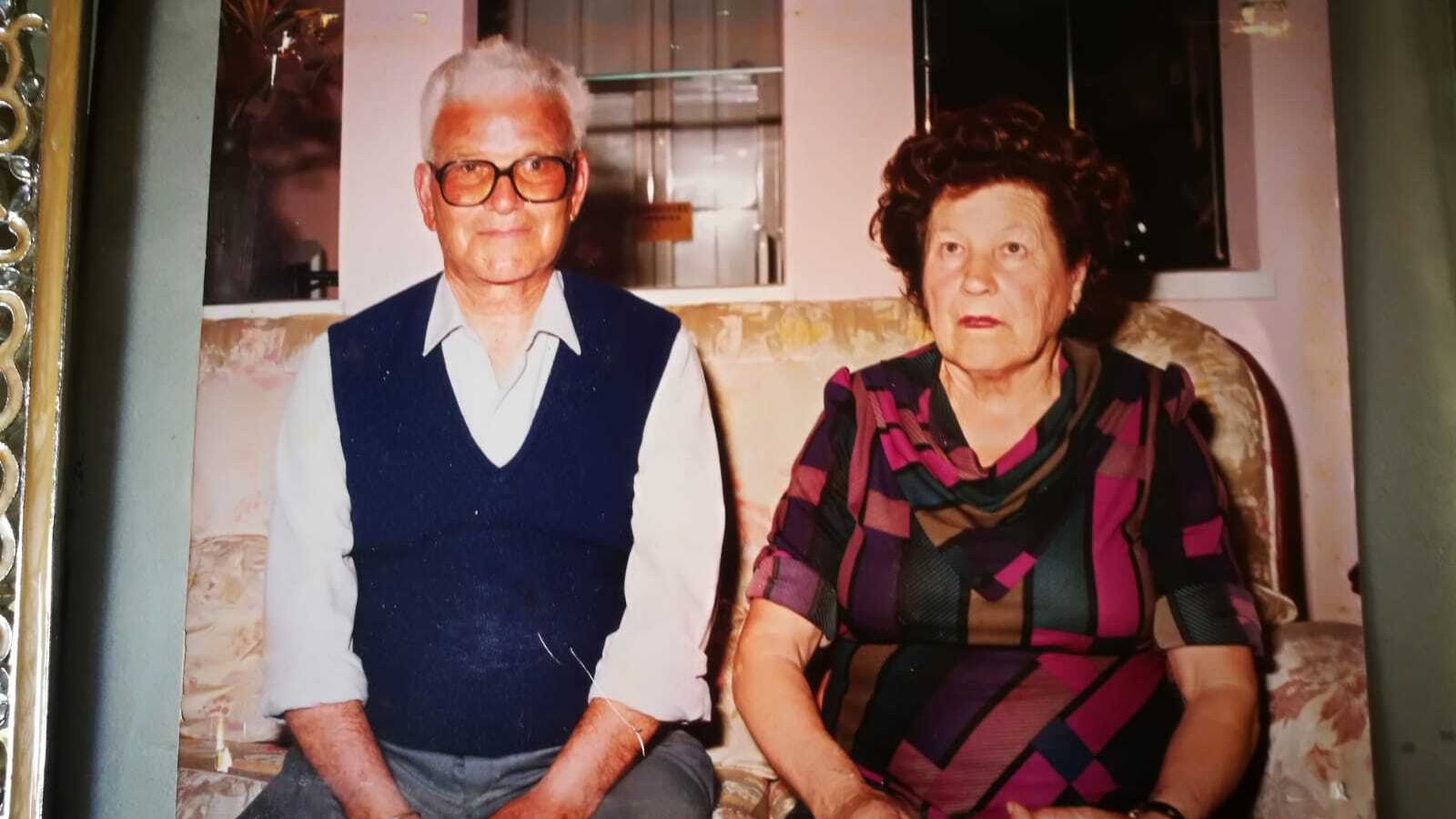 Ana junto a su marido Daniel hace varias décadas.