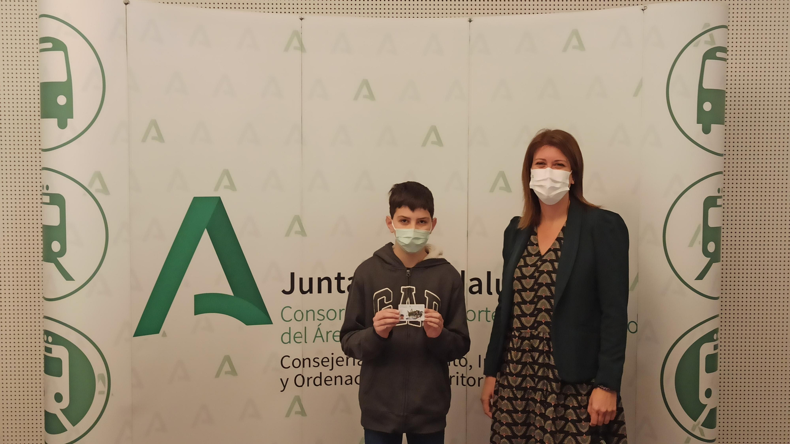 Carmen Casero y el joven Lorenzo Perea