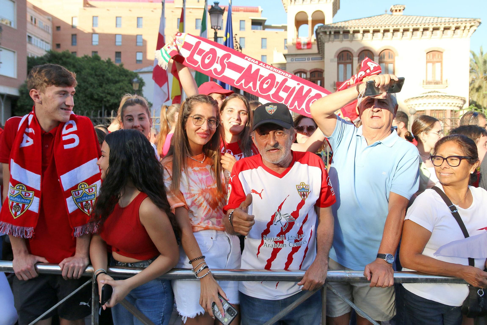 Las imágenes de la rúa de la UD Almería