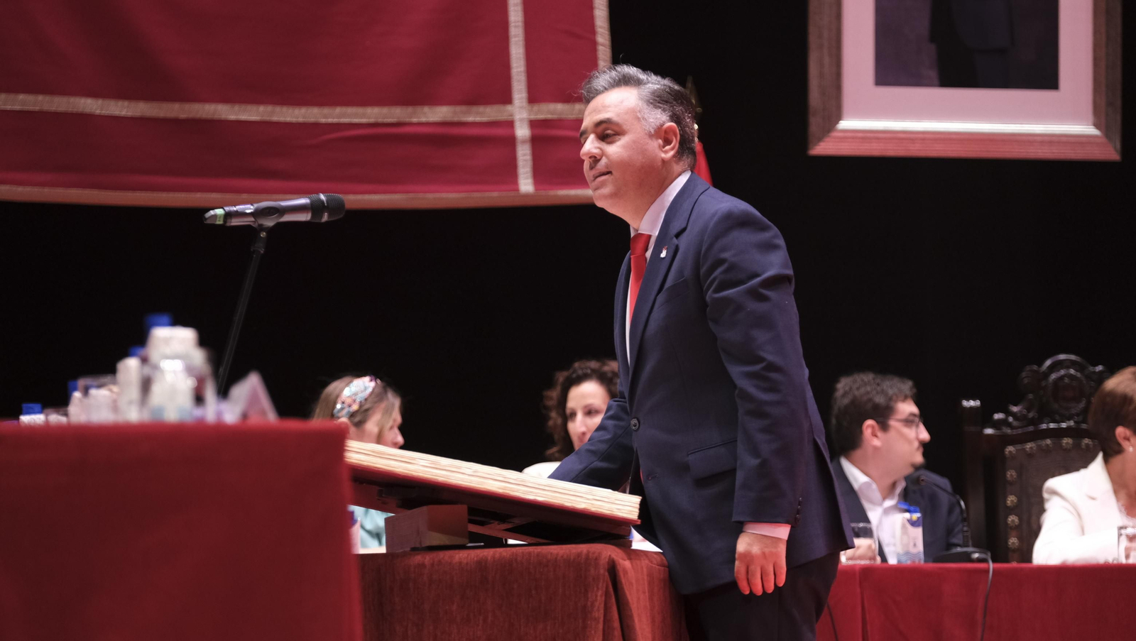 Imágenes de la constitución de la Corporación Municipal de almería, con María Vázquez como Alcaldesa