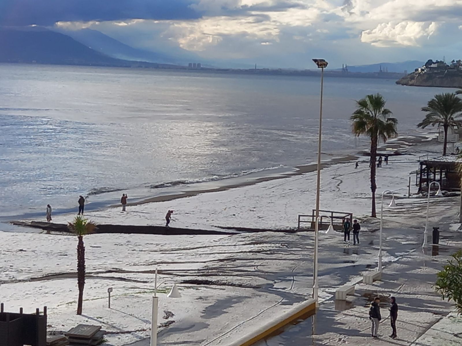 Imagen de la granizada sobre Rincón de la Victoria.