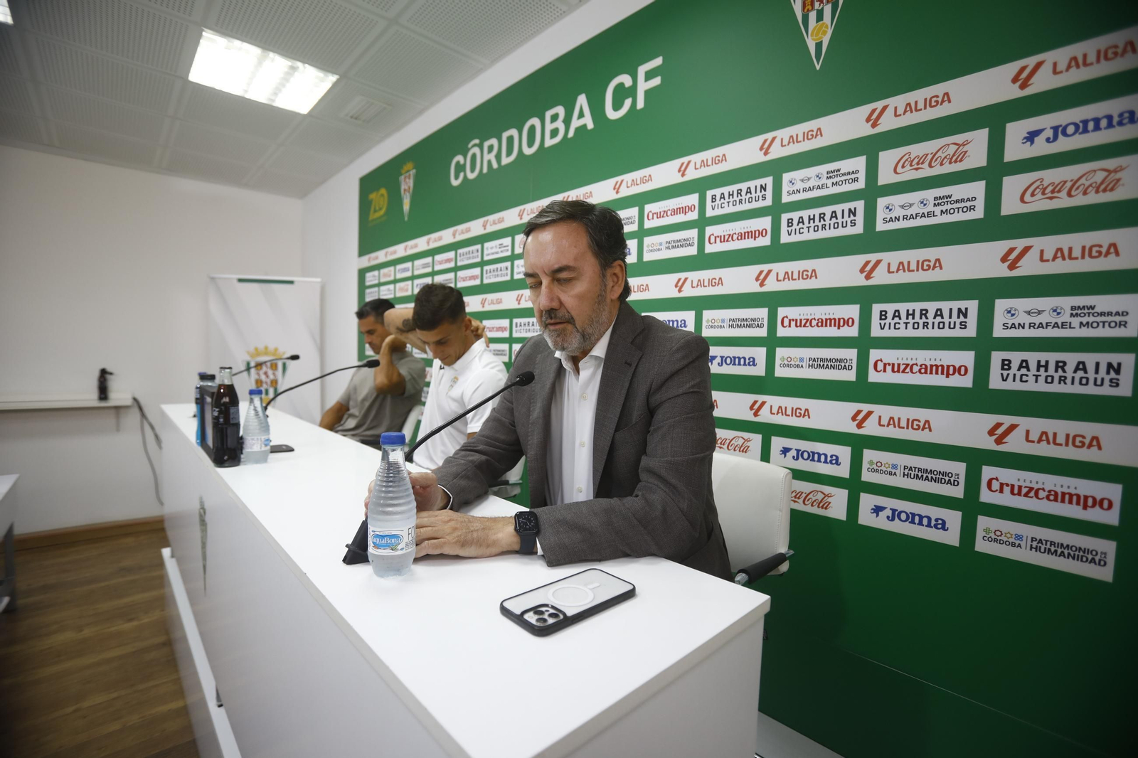 Las mejores fotos de la presentación de Adri Fuentes, Juan María Alcedo y Mariano Carmona como jugadores del Córdoba CF