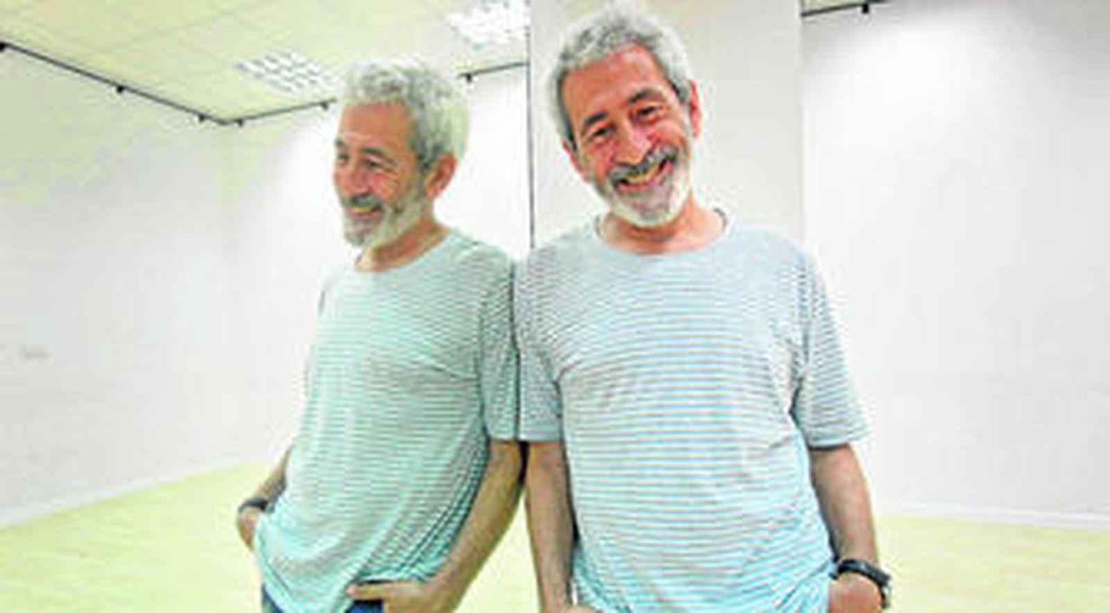 El actor, director y docente Juan Carlos Sánchez, en una de las aulas de La Ofendida.