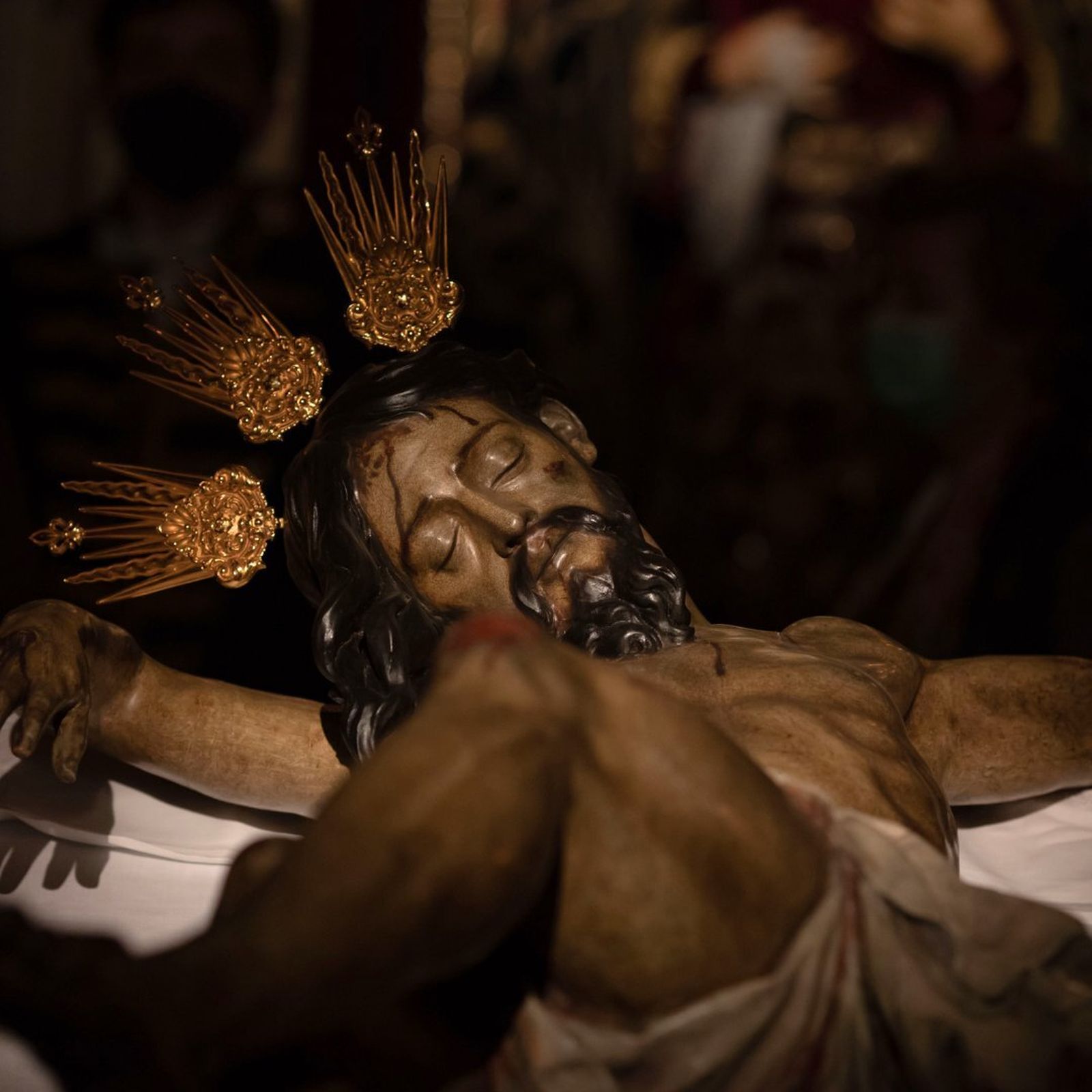 El Cristo del Descendimiento en besapiés