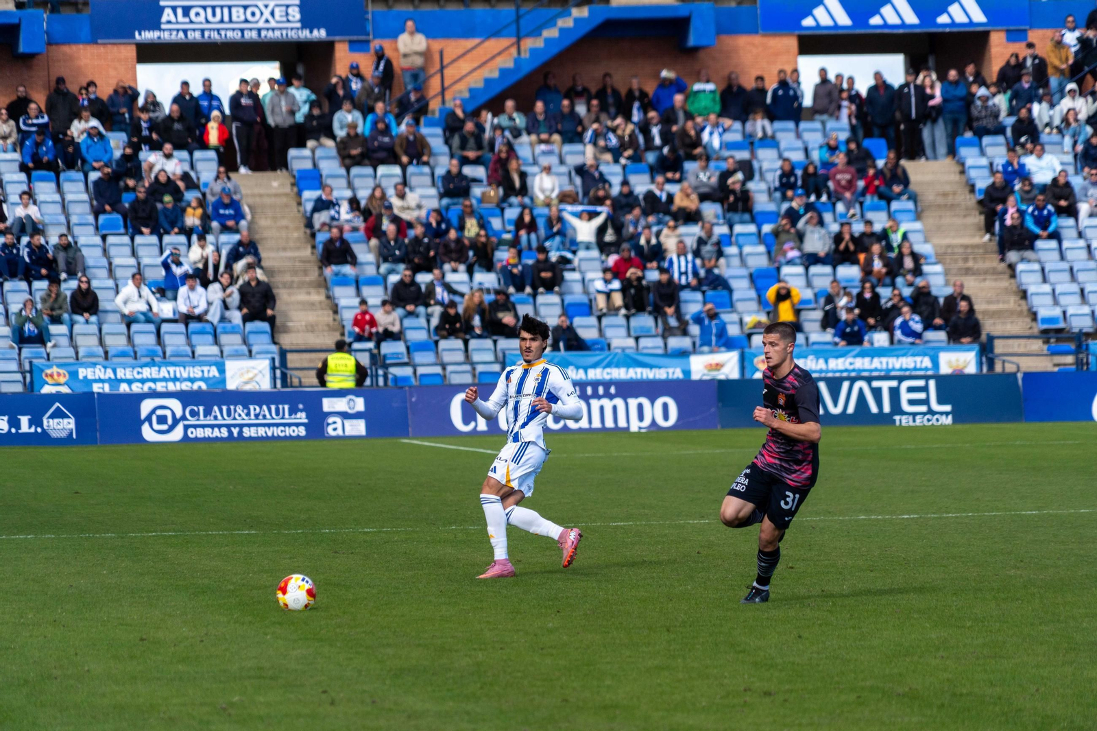 Las mejores imágenes del partido Recreativo de Huelva-Águilas