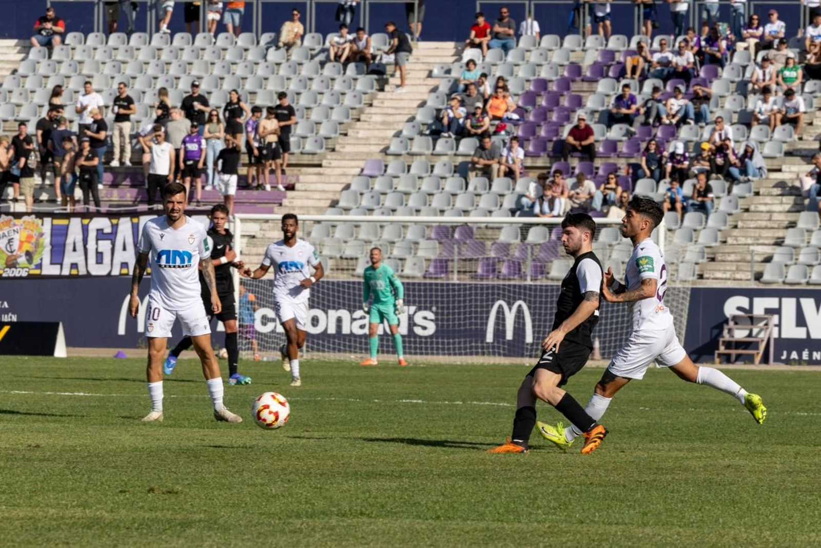 Las mejores imágenes del triunfo del Real Jaén ante el Málaga City
