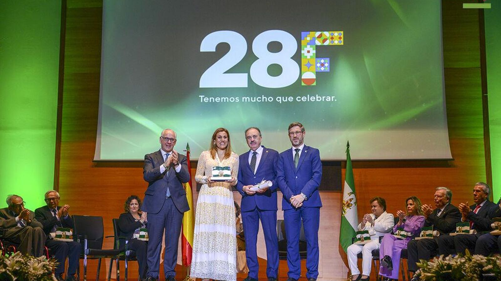 Asociación Provincial de Constructores y Promotores de Obras de Jaén, bandera Economía y Empresa.