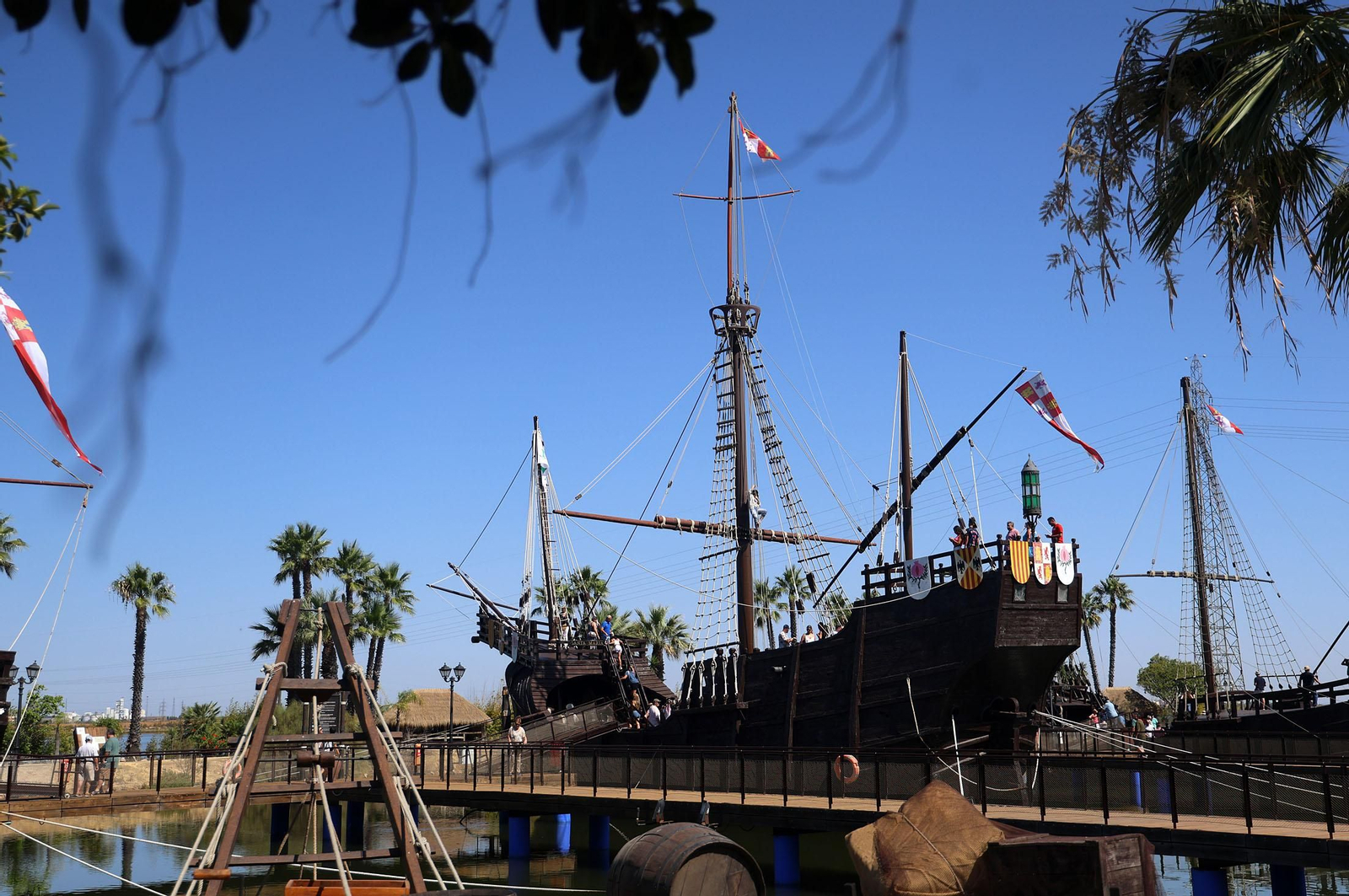 Imágenes de la Jornada de Puertas Abiertas del Muelle de las Carabelas con motivo del 3 de agosto