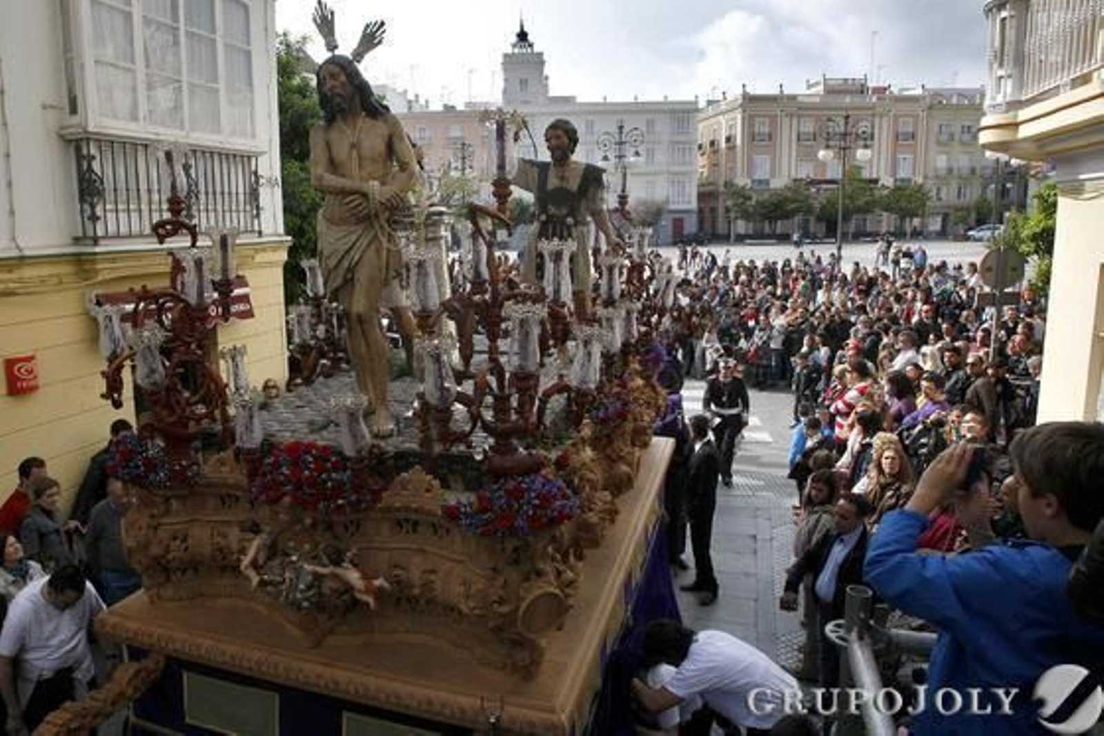 La hermandad de Columna. 

Foto: Jose Braza
