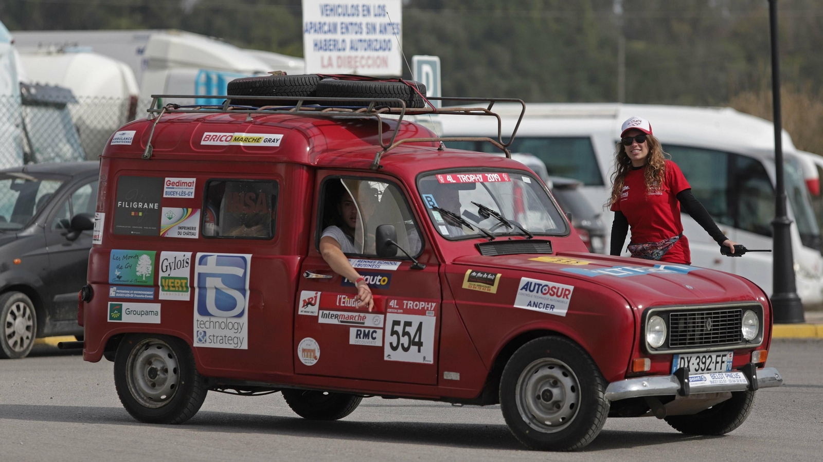 Imágenes del 22º Raid 4L Trophy.