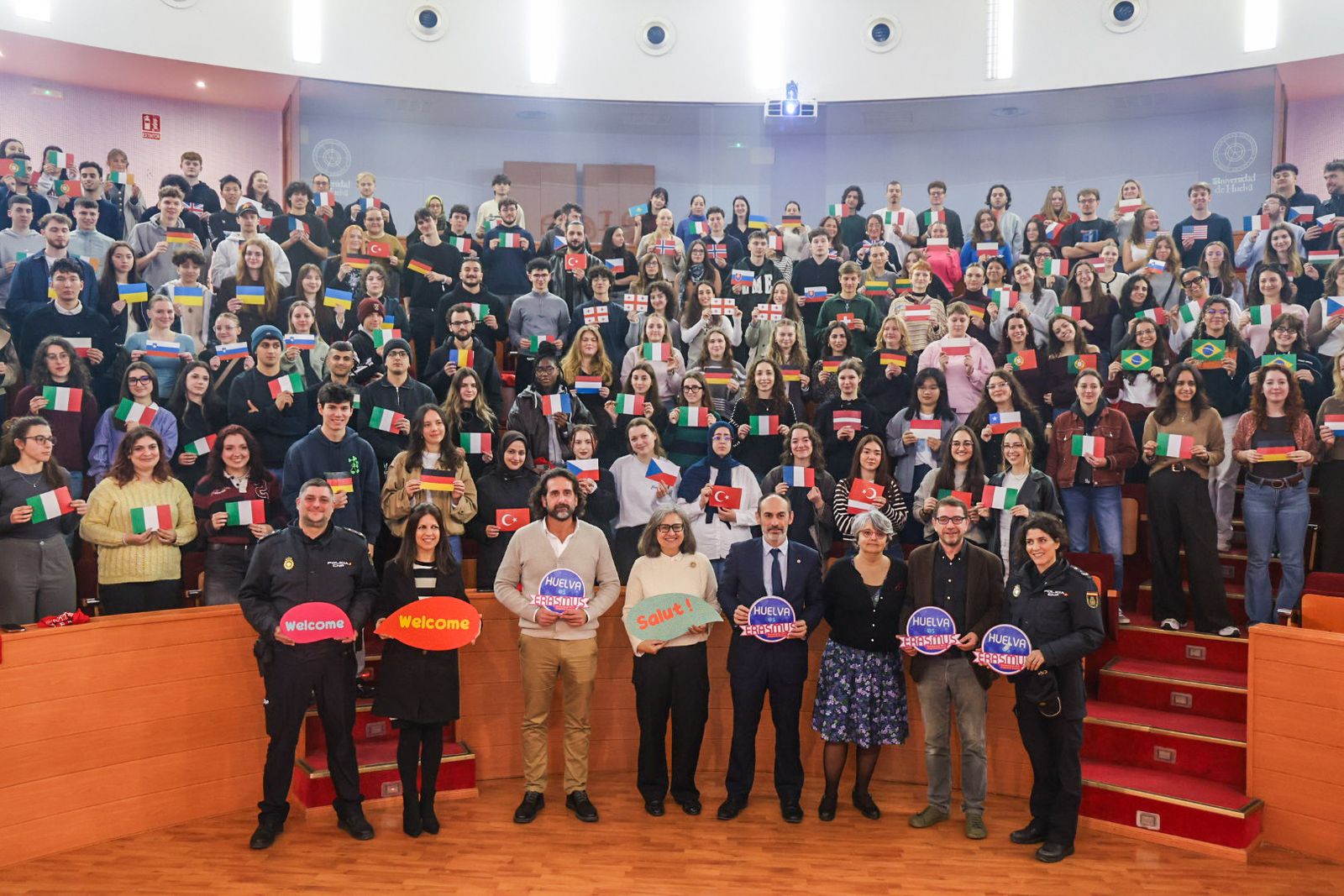 Fotografías de la llegada de estudiantes Erasmus a la Universidad de Huelva
