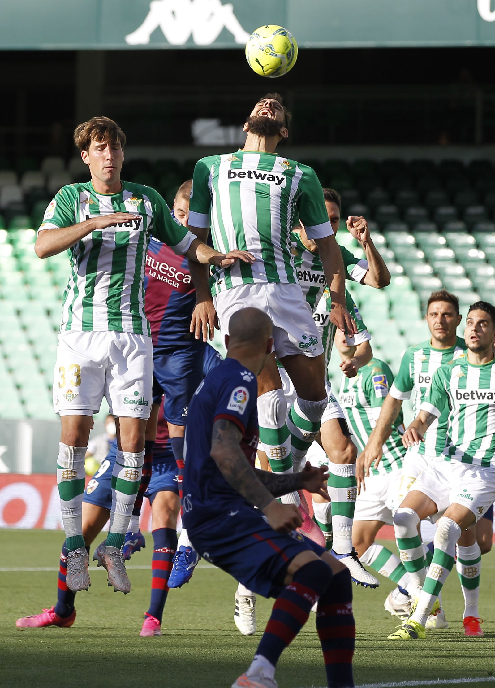 Las imágenes del Betis-Huesca