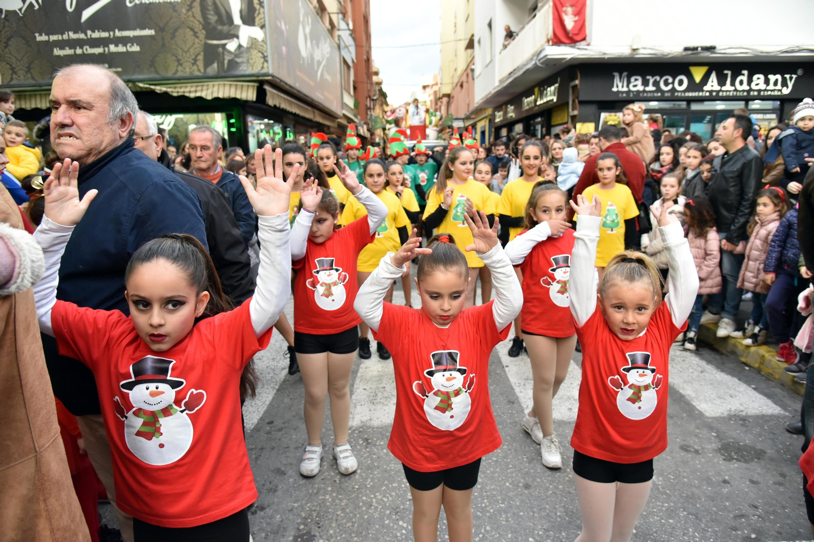 Imágenes de la Cabalgata de la ilusión en La Línea