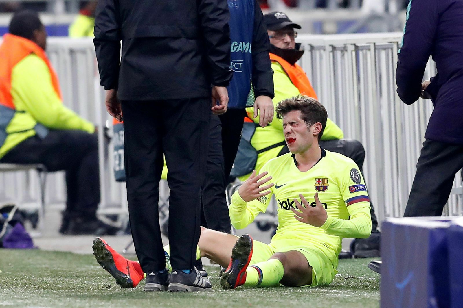 Las imágenes del Olympique de Lyon-FC Barcelona