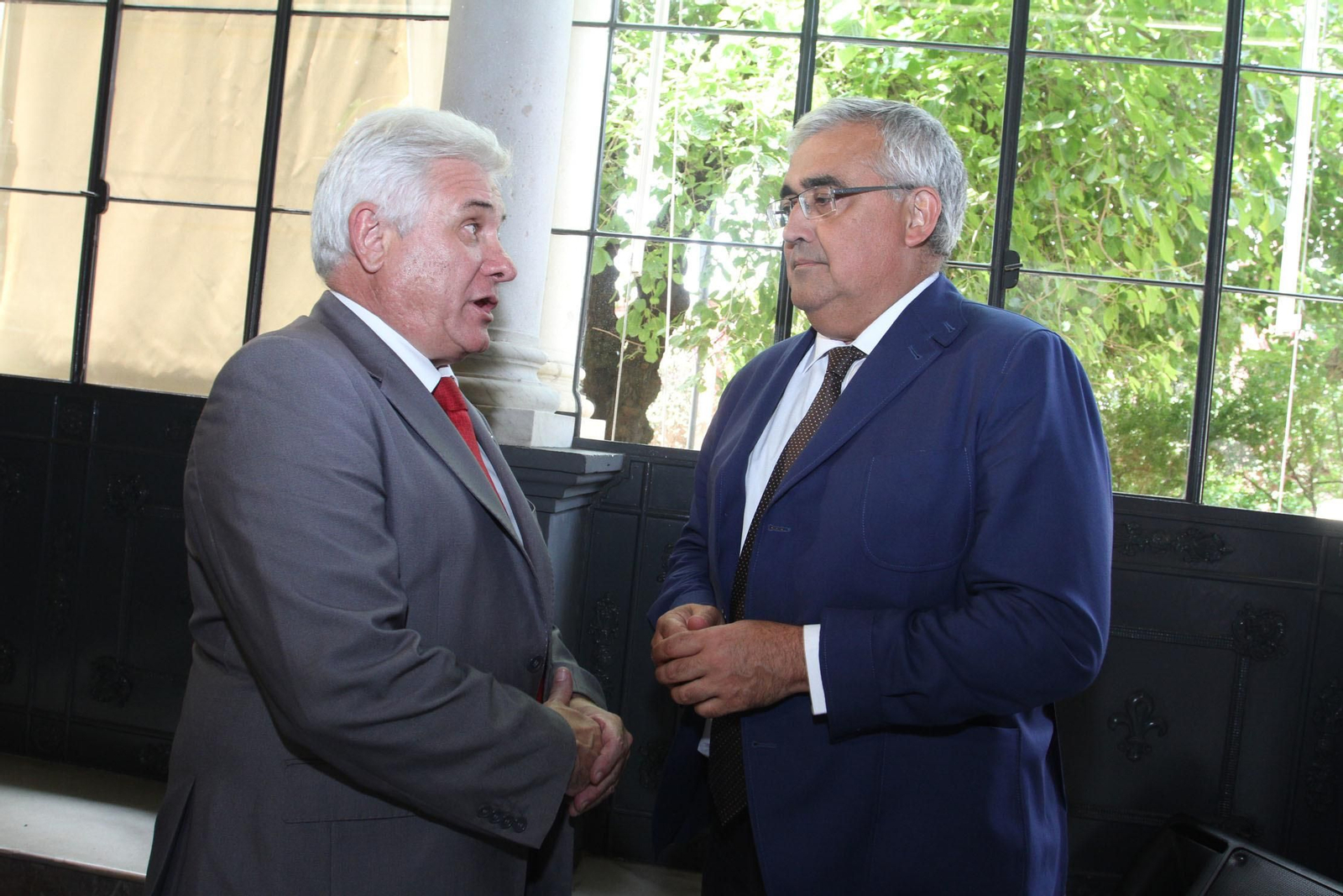 María Antonia Peña toma posesión como rectora de la Universidad de Huelva