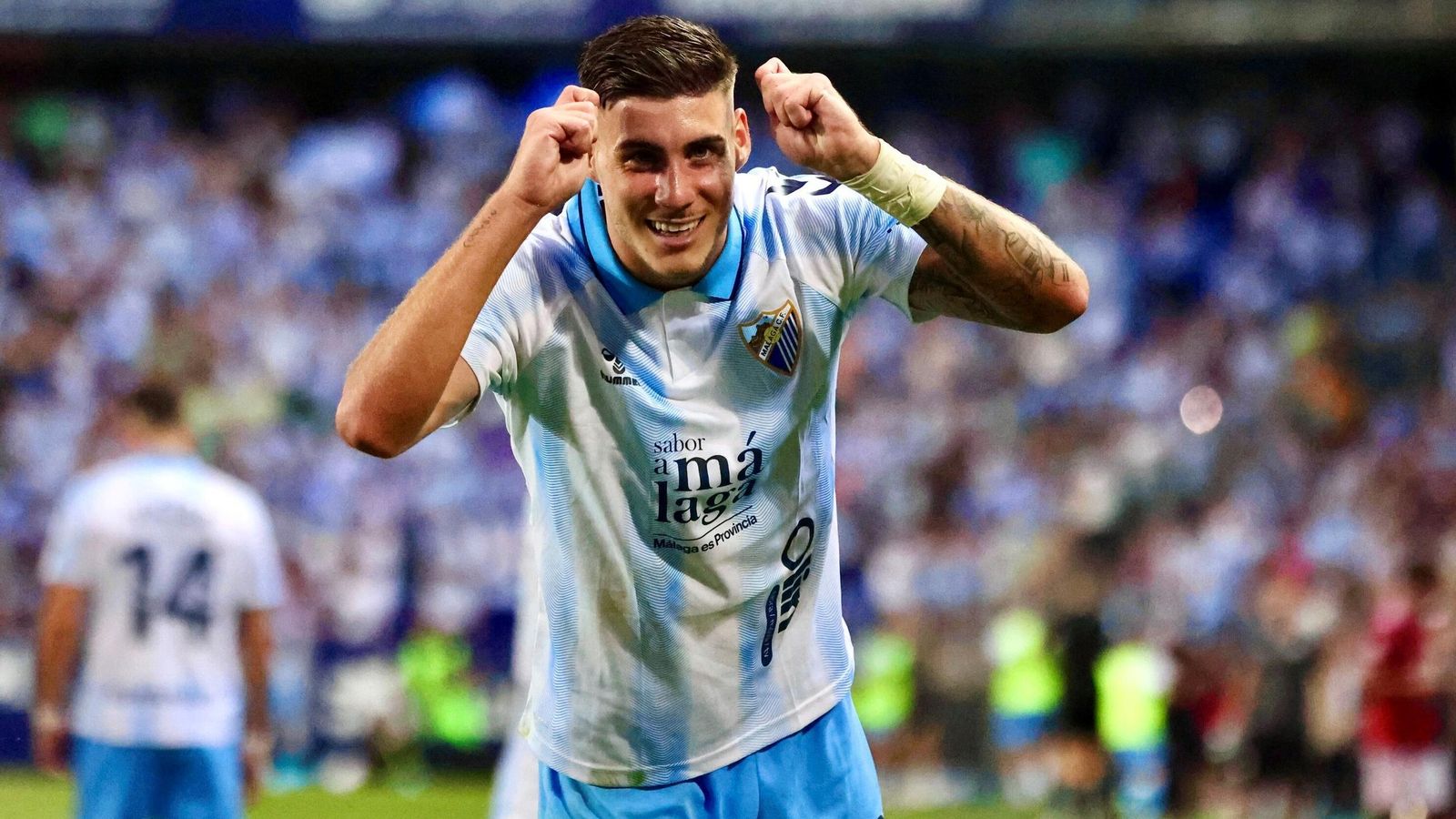 Roberto, su paso por el Málaga CF en fotos