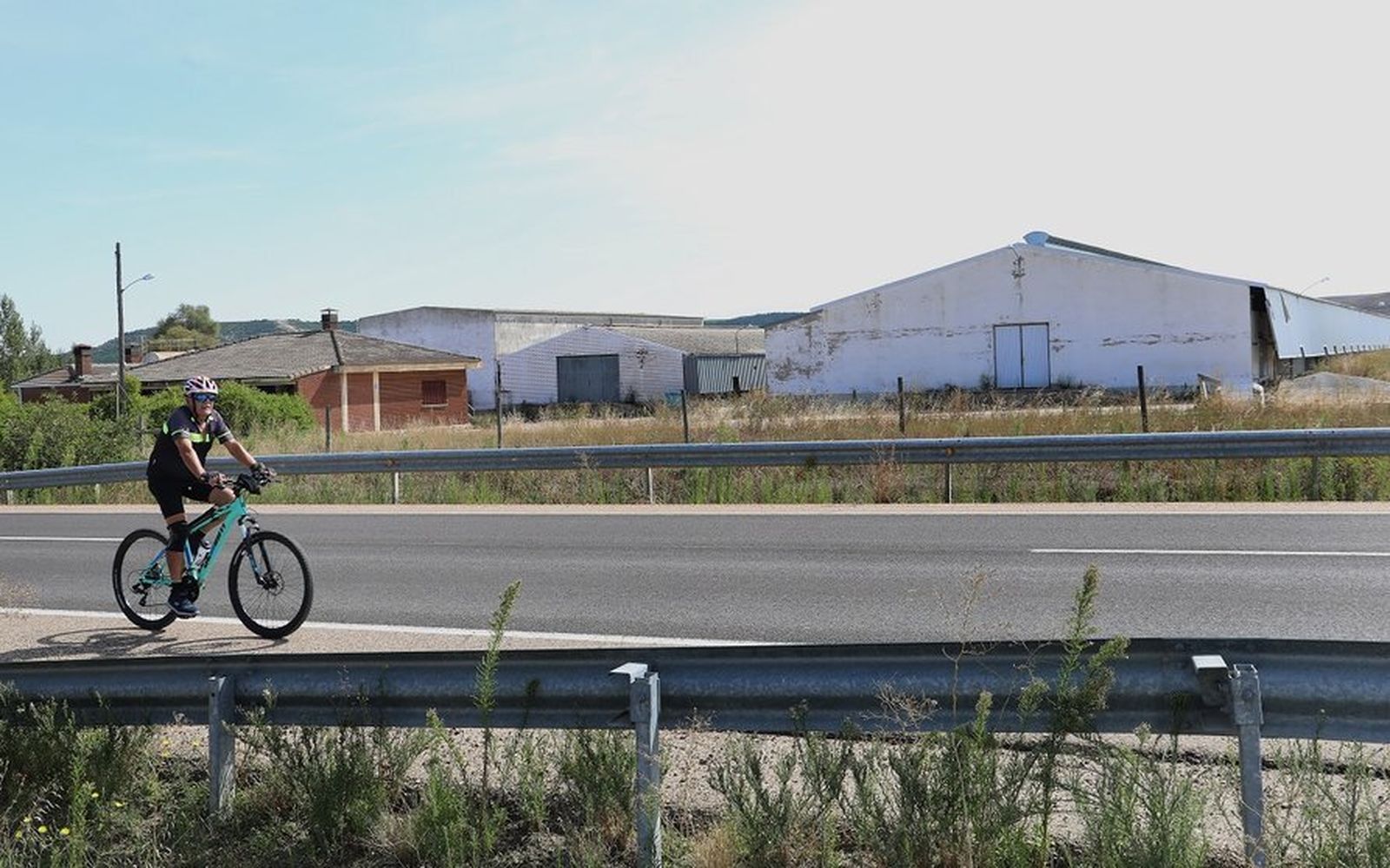 La granja de 43.000 metros cuadrados a subasta por 1 euro