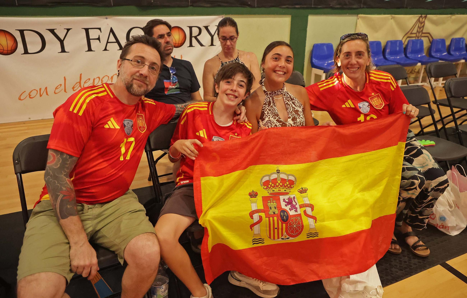 Fotos de la final del Torneo Internacional U20 de baloncesto entre España y Francia en La Línea