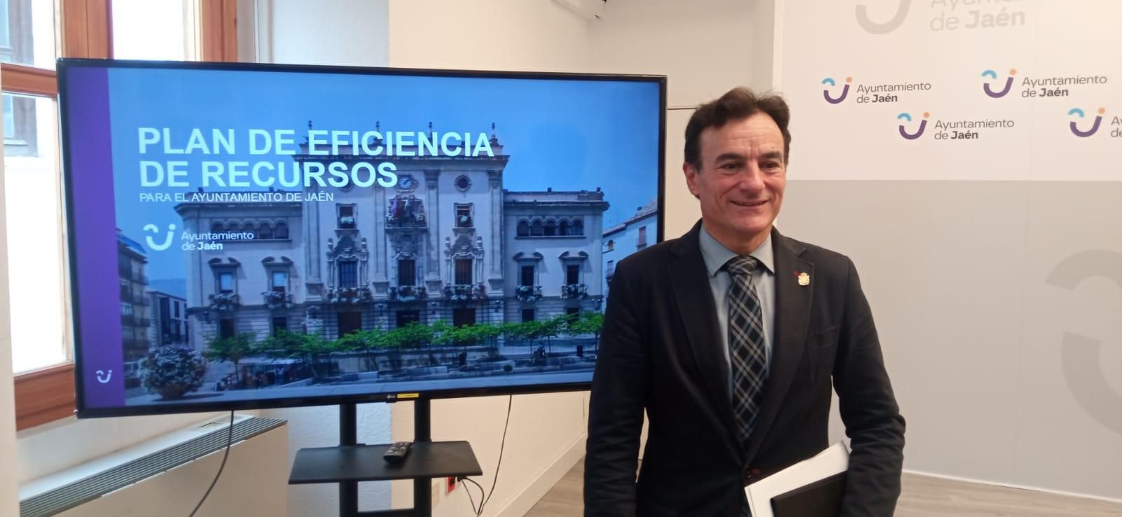 Agustín González, alcalde de Jaén.