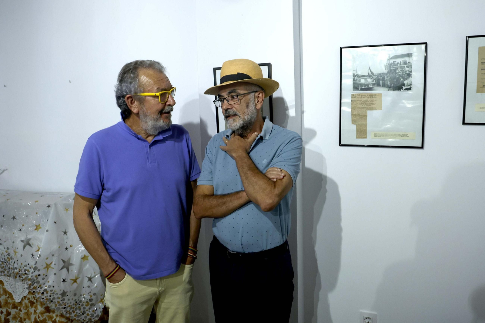 Las fotos de la exposición "El San Roque de los 60" y la presentación de los libros "Plaza de Armas" y "Alameda" de Antonio Pérez Girón