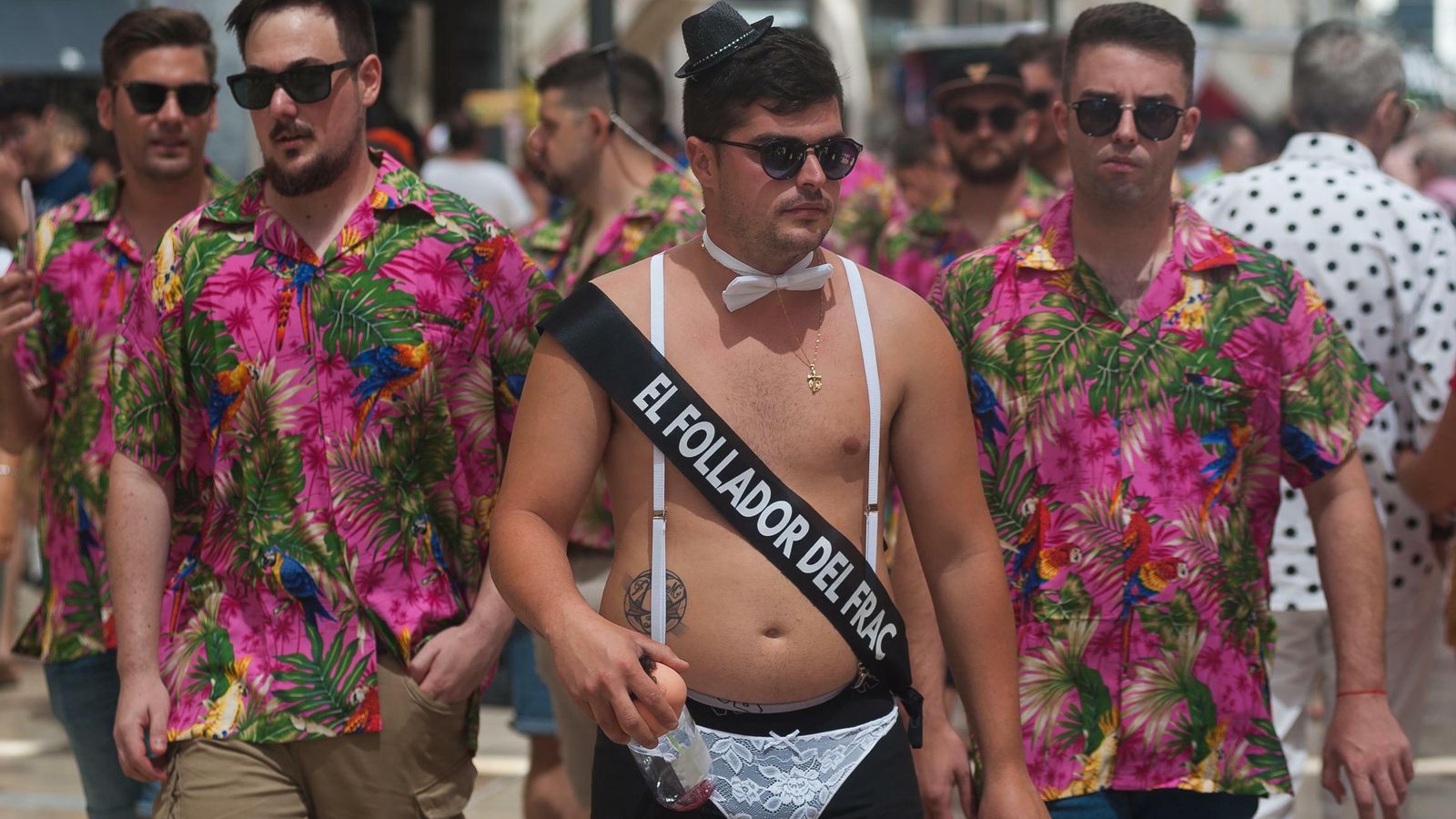 Las despedidas de soltero ya son tan de la Feria como del resto del año en Málaga.