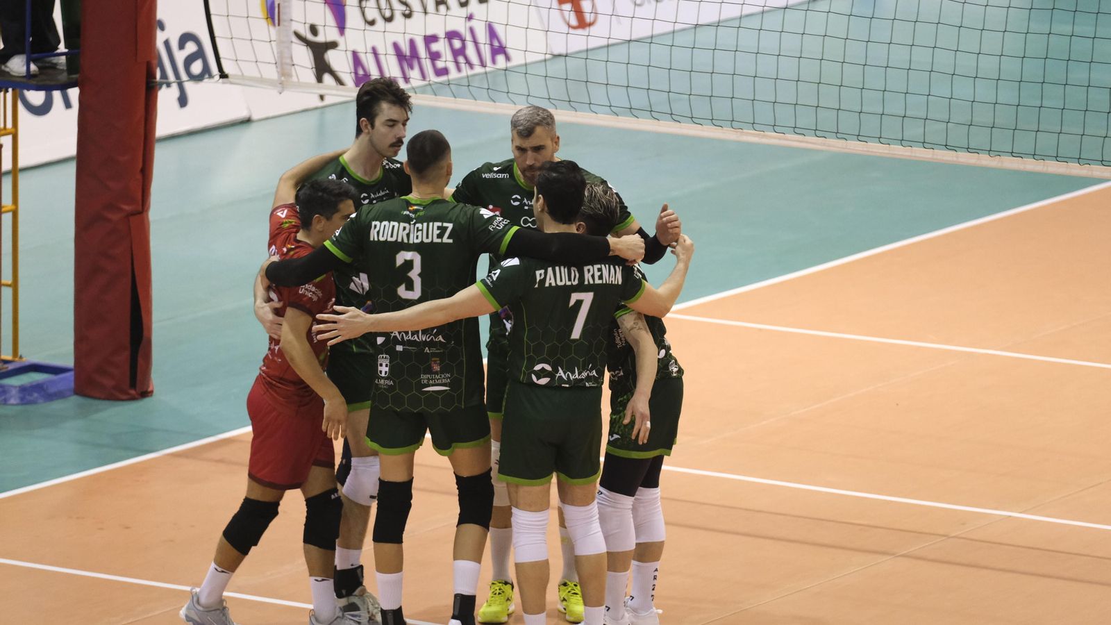 Los ahorradores juegan este viernes el partido más importante de la temporada.