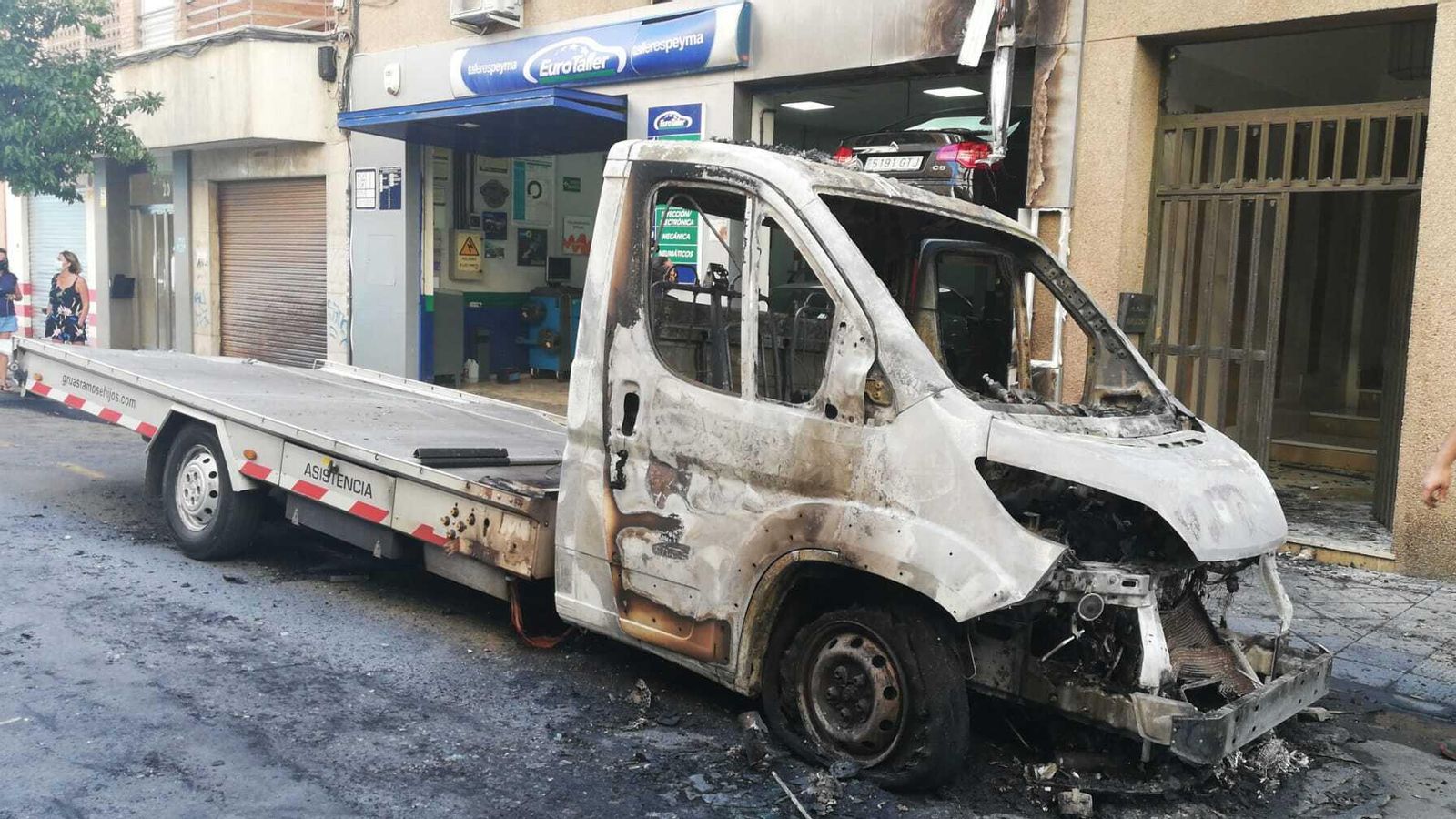 Así ha quedado la grúa tras la explosión