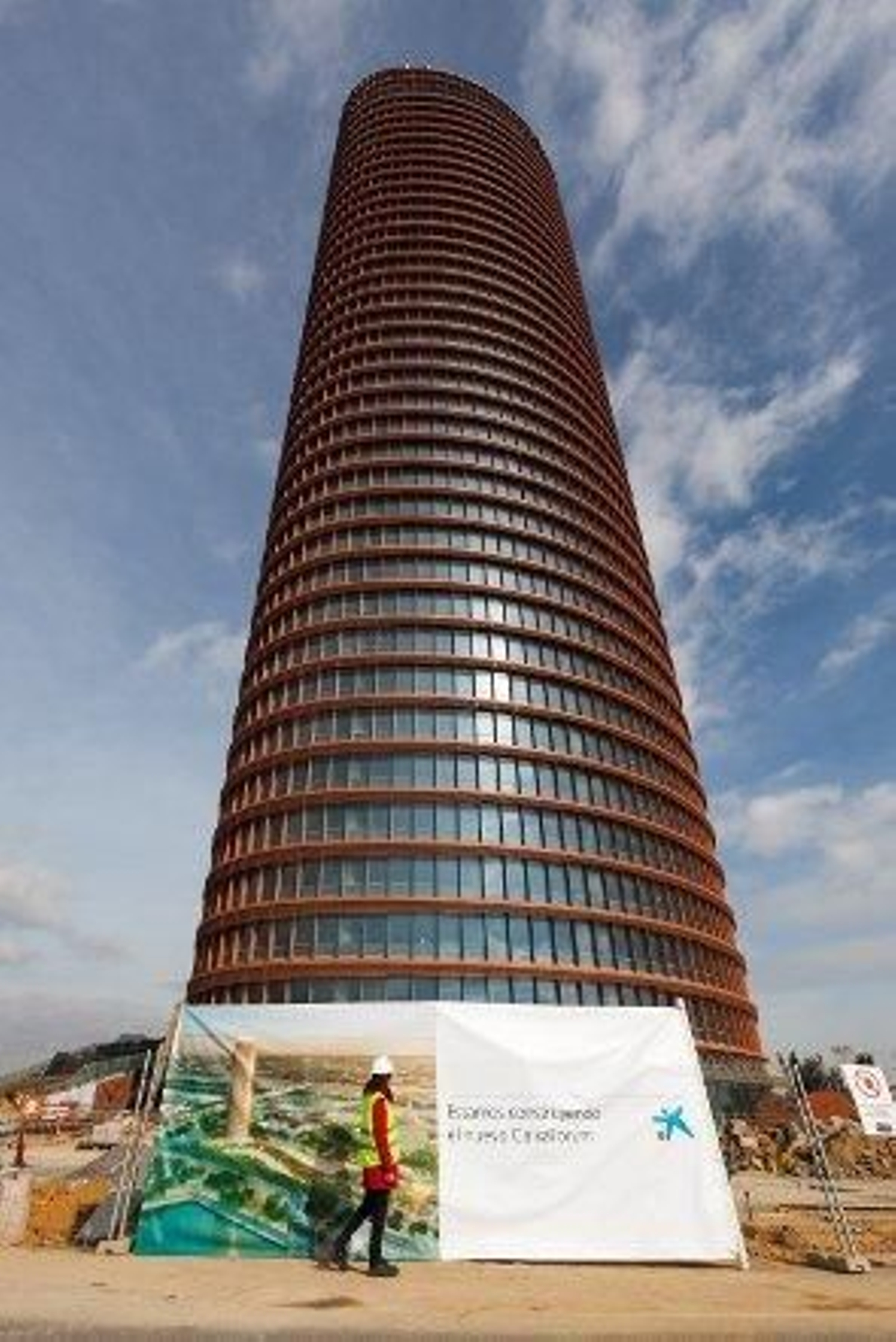 El Gobierno confirma que la Unesco no tratará el informe de la Torre Pelli en la reunión de este año