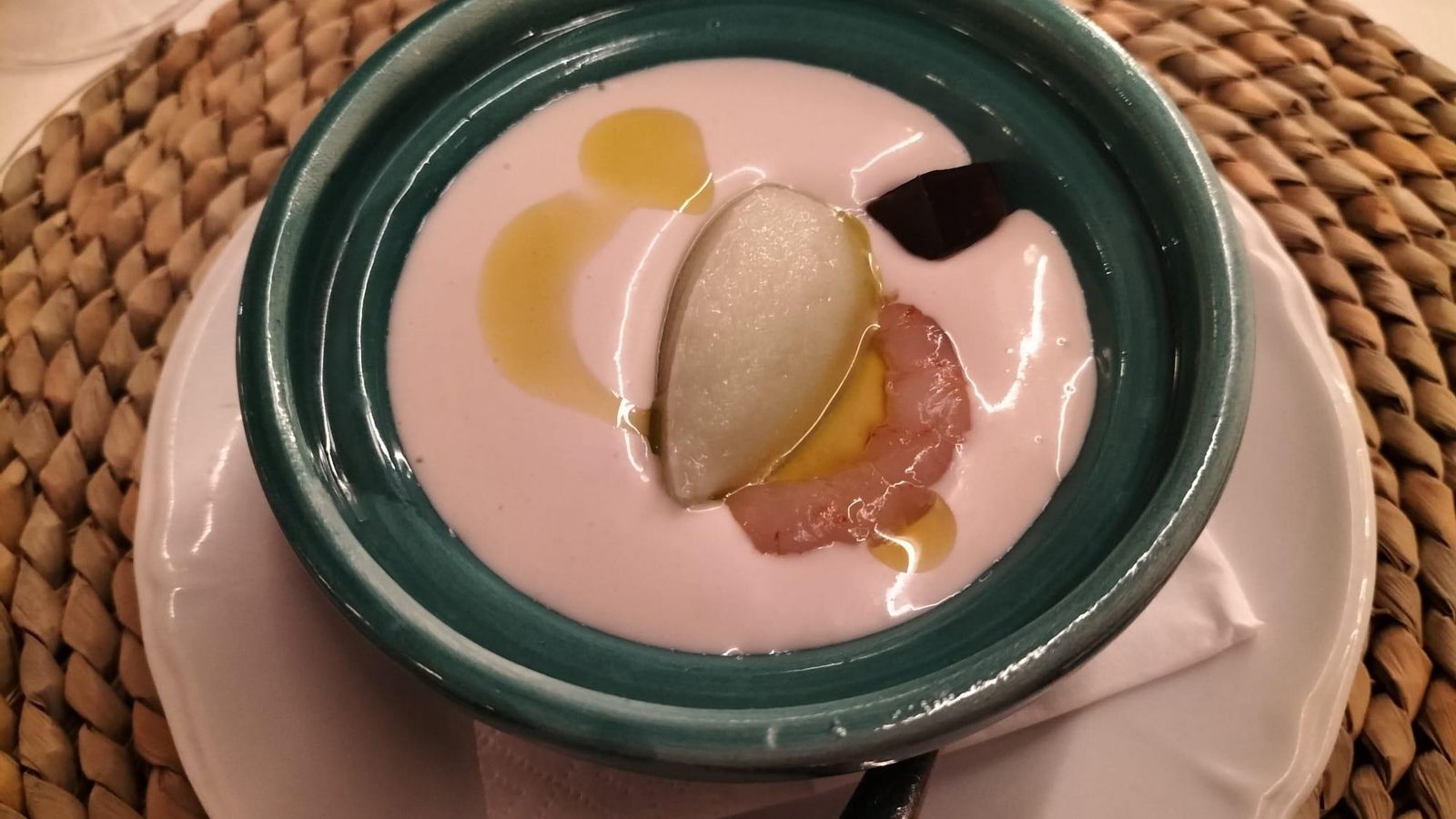 Mazamorra con sorbete de manzana y gelatina de PX Mazamorra con sorbete de manzana y gelatina de PX