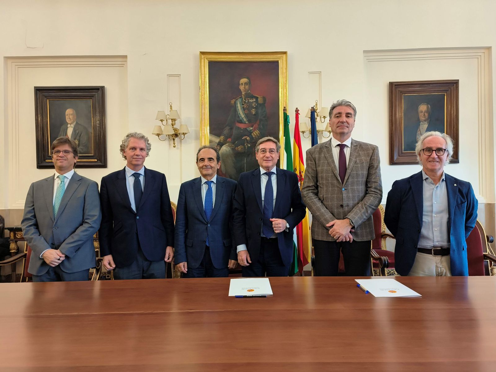 De izquierda a derecha: José Luis Sanjuán; Ángel Pulido; Miguel Ángel Carrillo; Rafael Carmona; Juan Manuel Medina y Pietro Tucci.