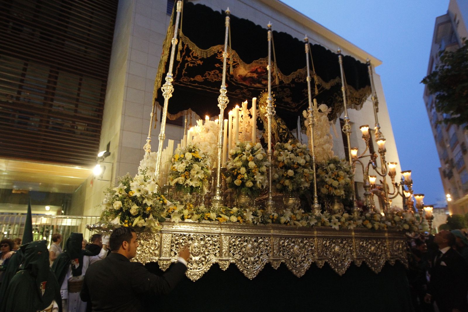 Imágenes de la Procesión de Estudiantes. Semana Santa Almería 2019