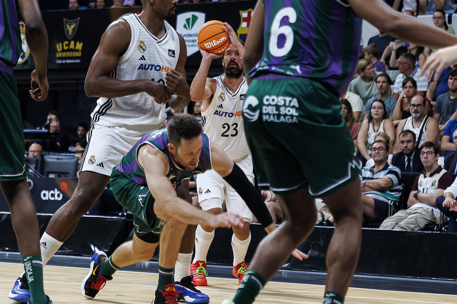 El Real Madrid - Unicaja, final de la Supercopa, en fotos