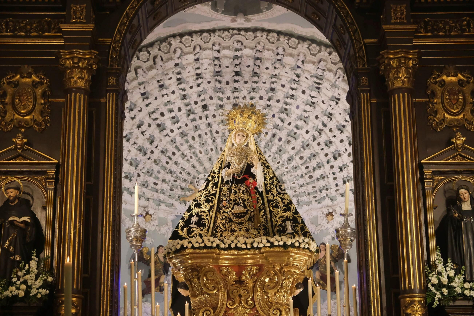 La celebración del Viernes de Dolores en Córdoba, en imágenes