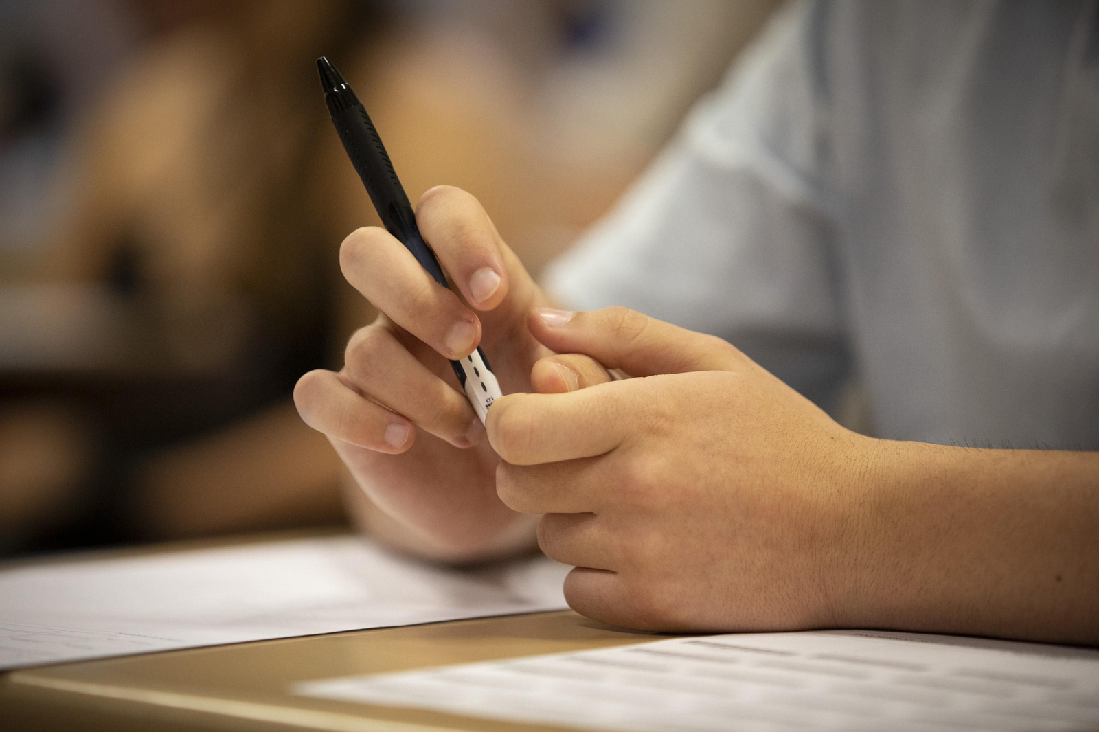 Así está siendo el primer día de Selectividad en Granada