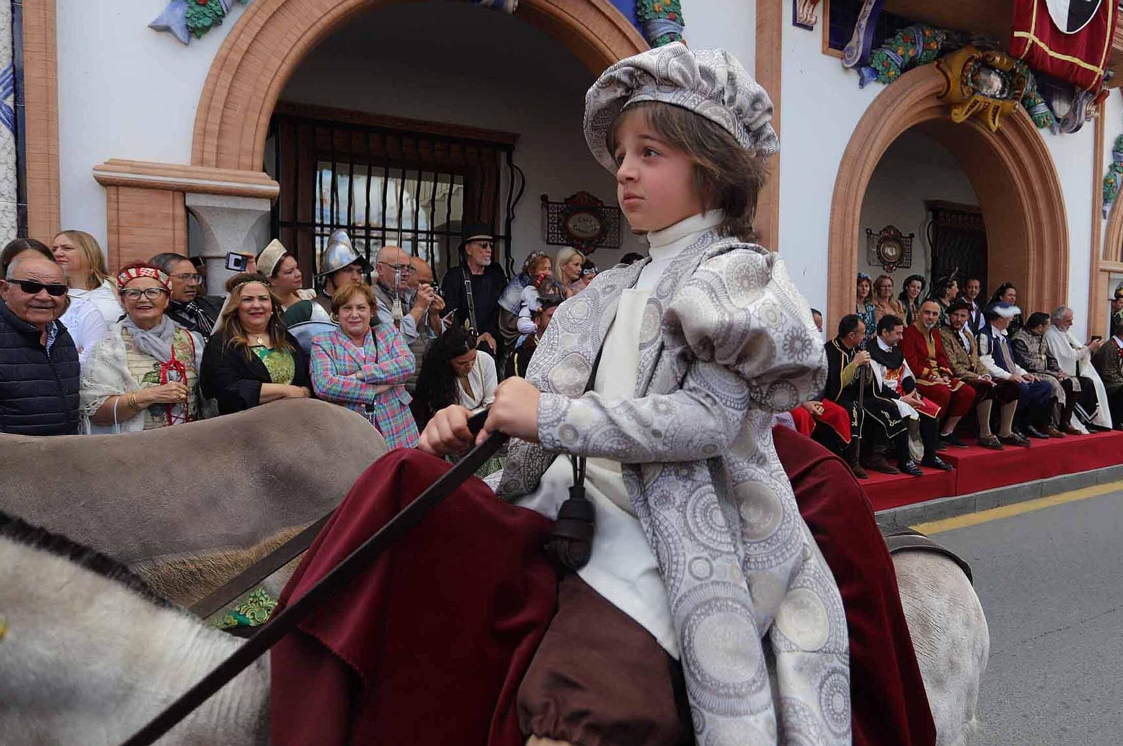 Imágenes del gran ambiente en la Feria Medieval de Palos de la Frontera, Huelva
