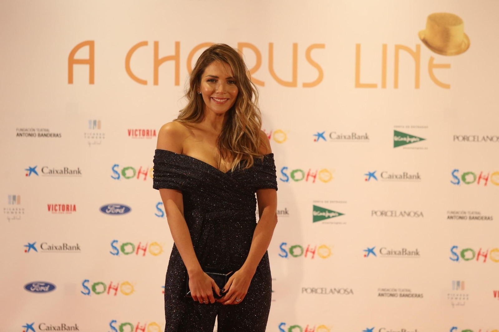 La alfombra roja de la inauguración del Teatro del Soho.