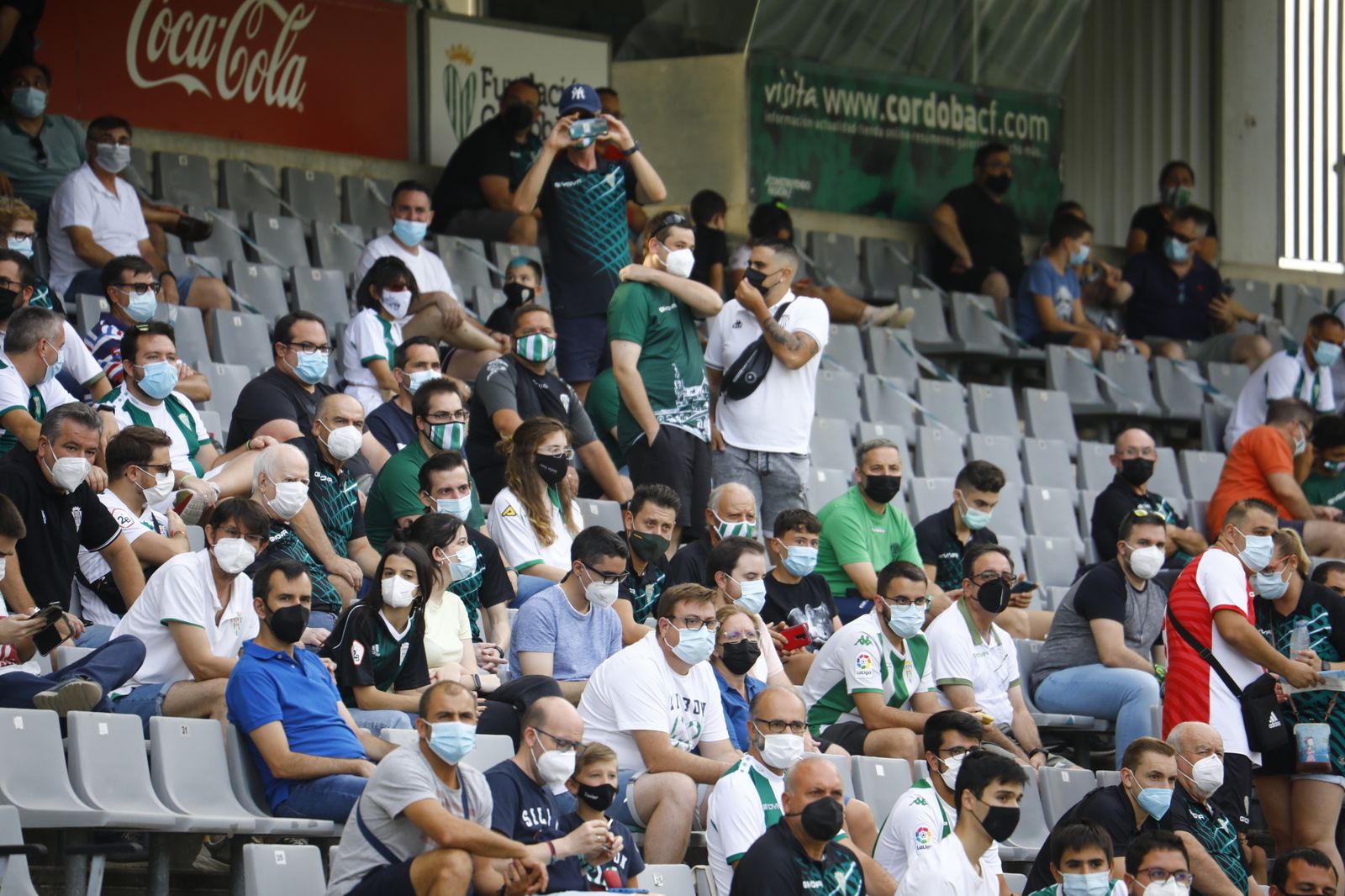 El Córdoba CF-Linares Deportivo, en imágenes