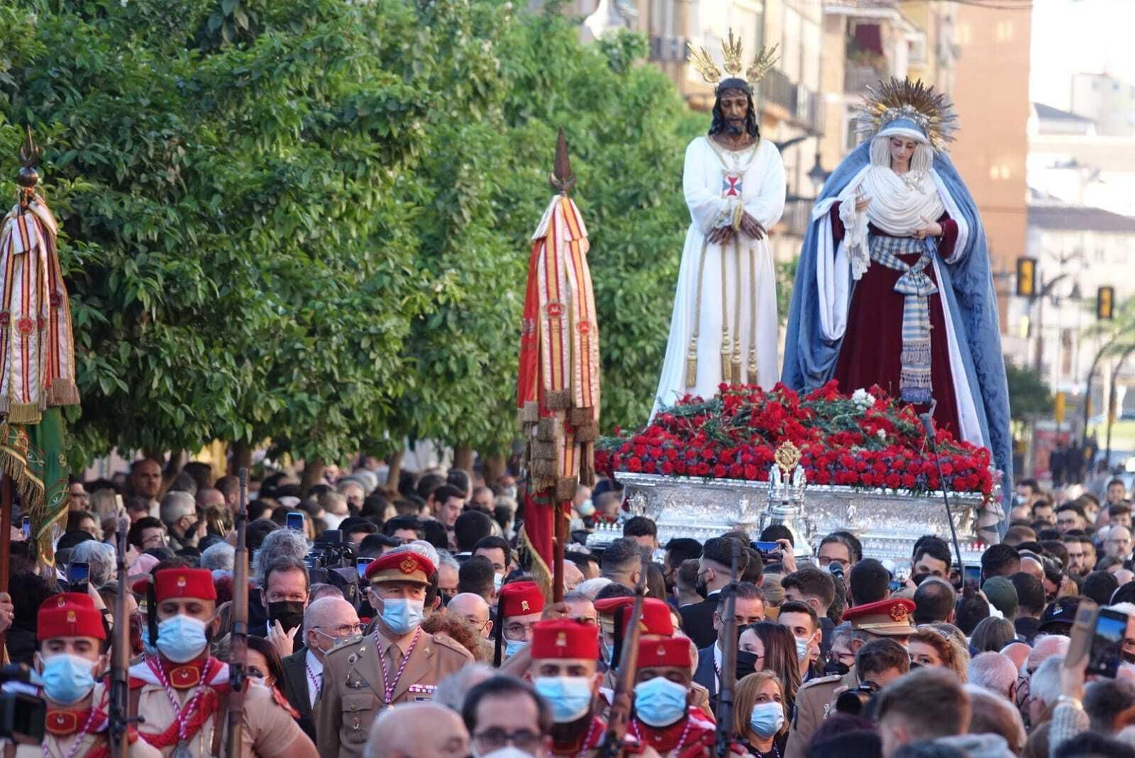 El traslado del Cautivo y la Trinidad.