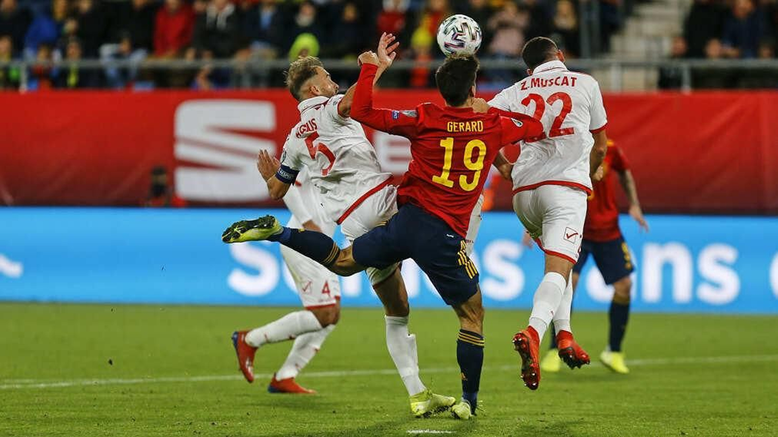 Las imágenes del España-Malta en Cádiz