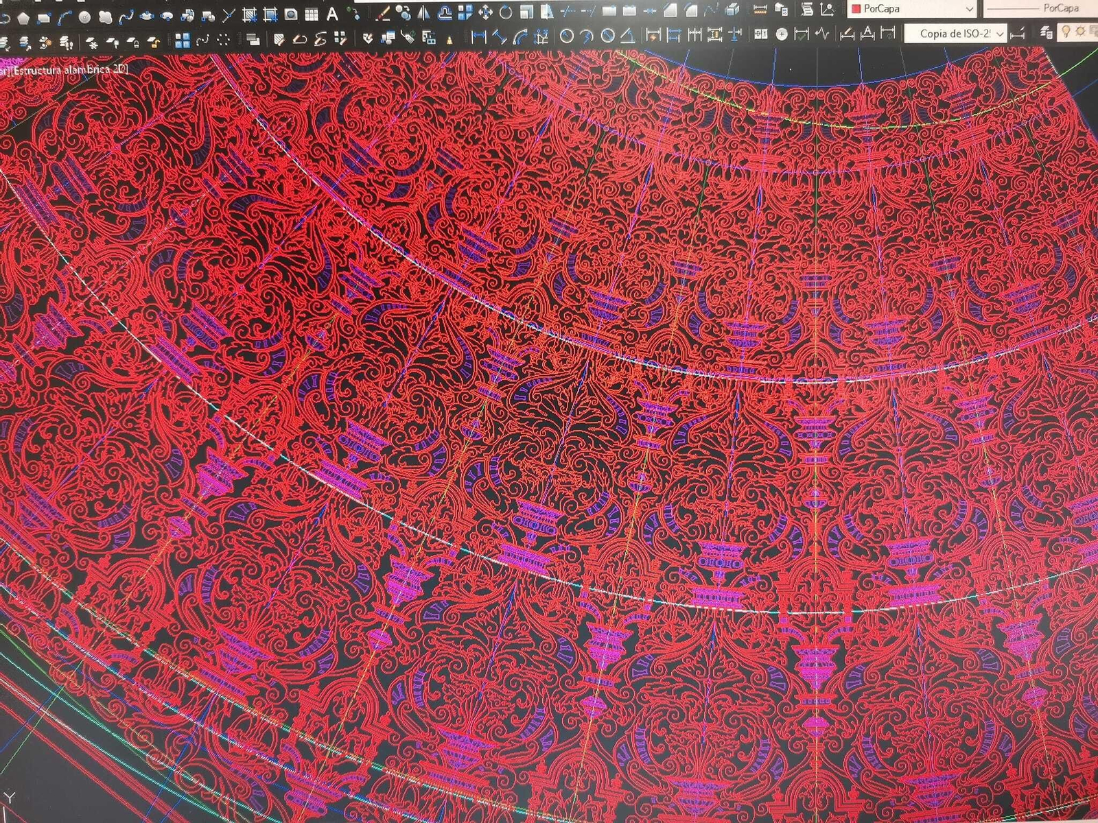 El programa informático que ha permitido detectar las deformaciones que sufría el manto.