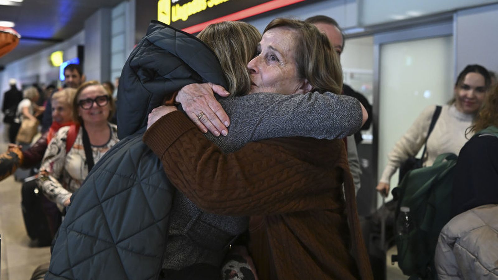 Los veintinueve peregrinos andaluces atrapados en Jerusalén llegan a España