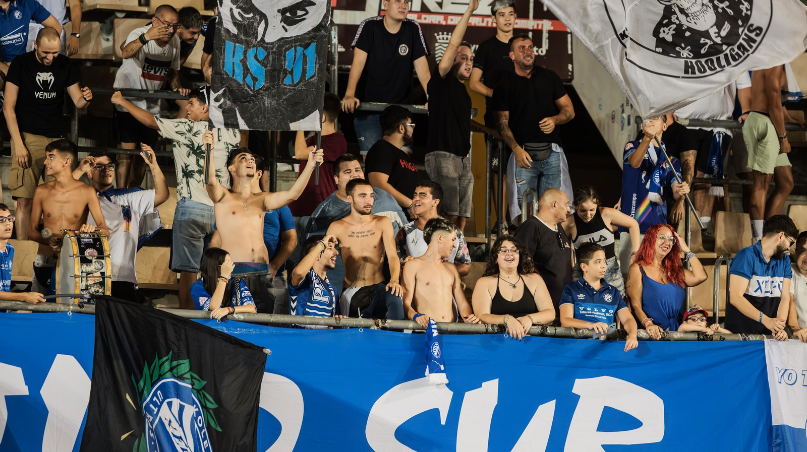 Imágenes del triunfo del Xerez DFC en el 34 Trofeo de la Vendimia