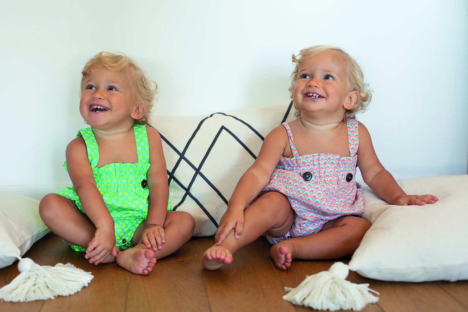 Pinocho Calima en dos estampados: flúor lima y flúor celeste de My Martina Mini, desde 42,40 euros. /Clara Thiriet.