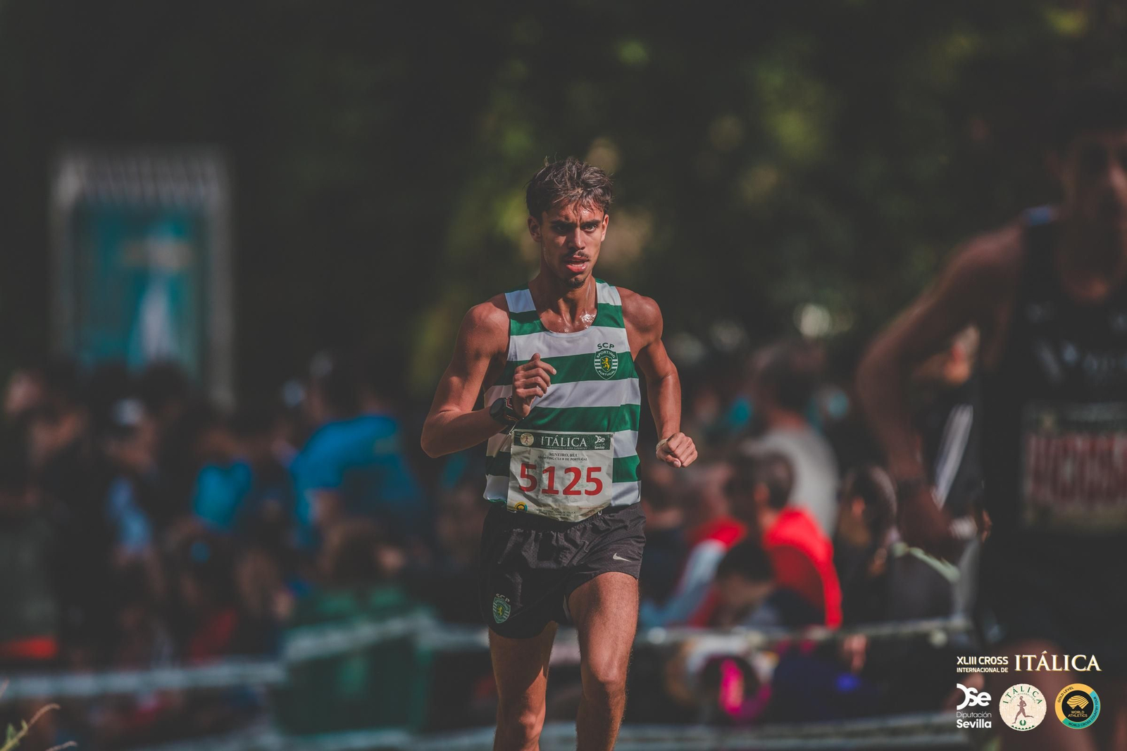 Búscate en las fotos del Cross de Itálica 2025 | 12