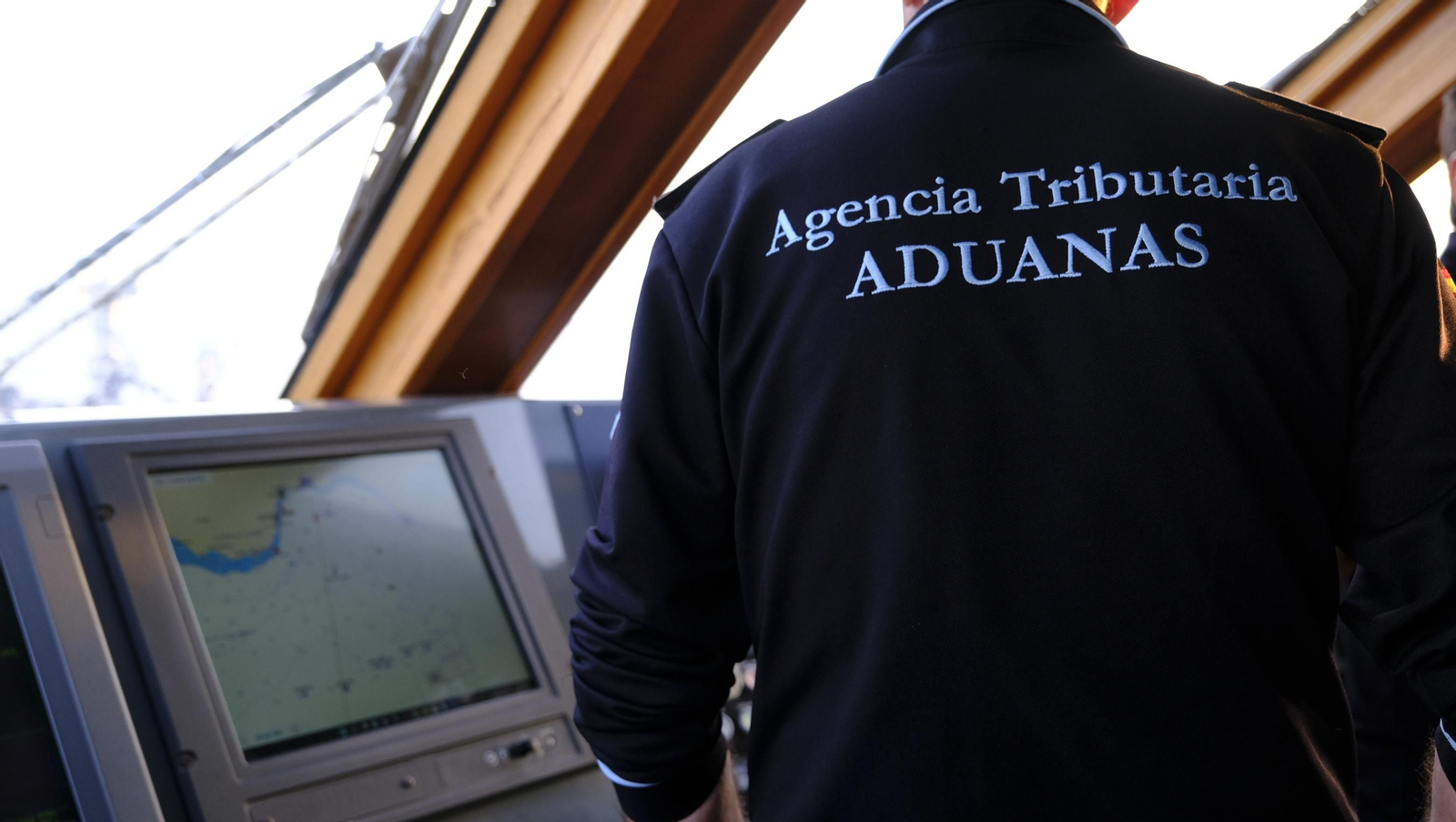 Imágenes de la vigilancia de la Agencia Tributaria en el mar
