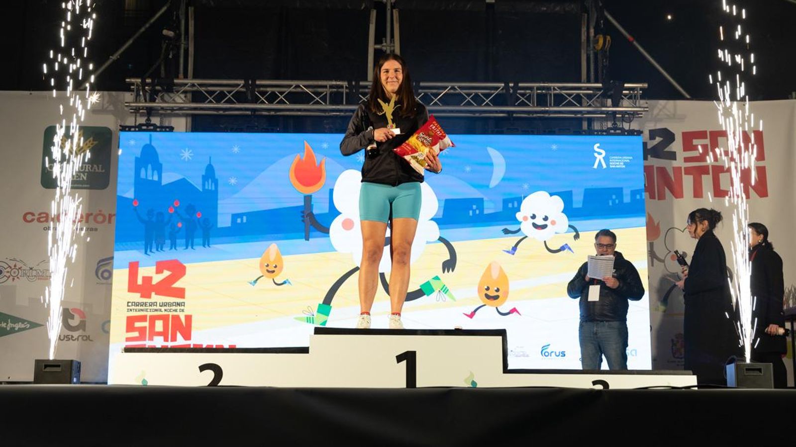En imágenes: entrega de premios de la prueba popular de la Carrera de San Antón