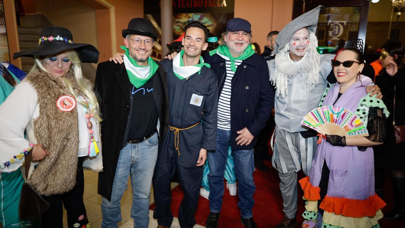 Búscate entre las mejores imágenes de la final del COAC 2025 del Carnaval de Cádiz