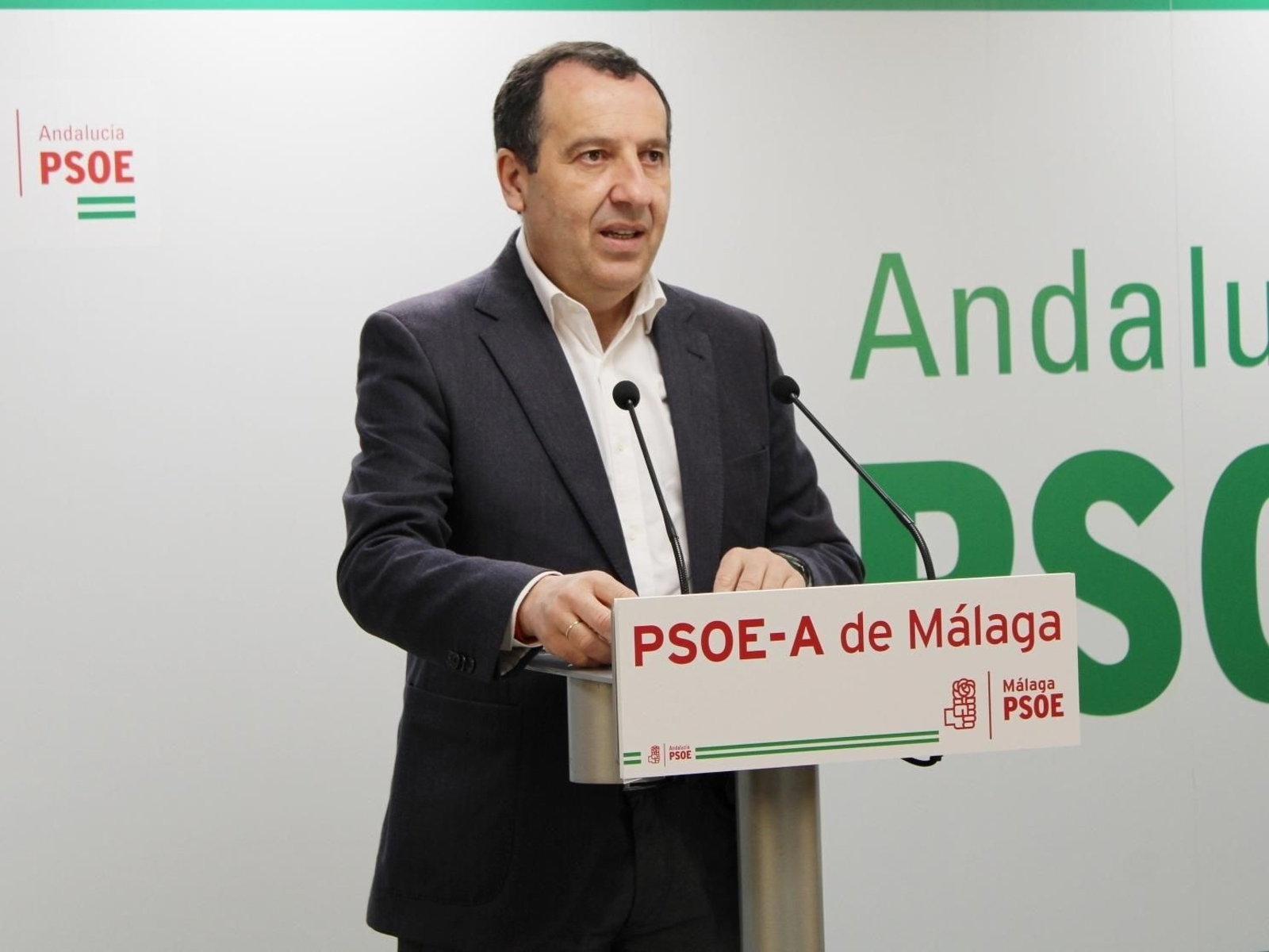 Ruiz Espejo, en la rueda de prensa. Ruiz Espejo, en la rueda de prensa.