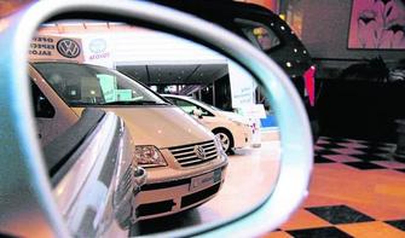 Exposición de turismos en Chiclana en el año 2009.