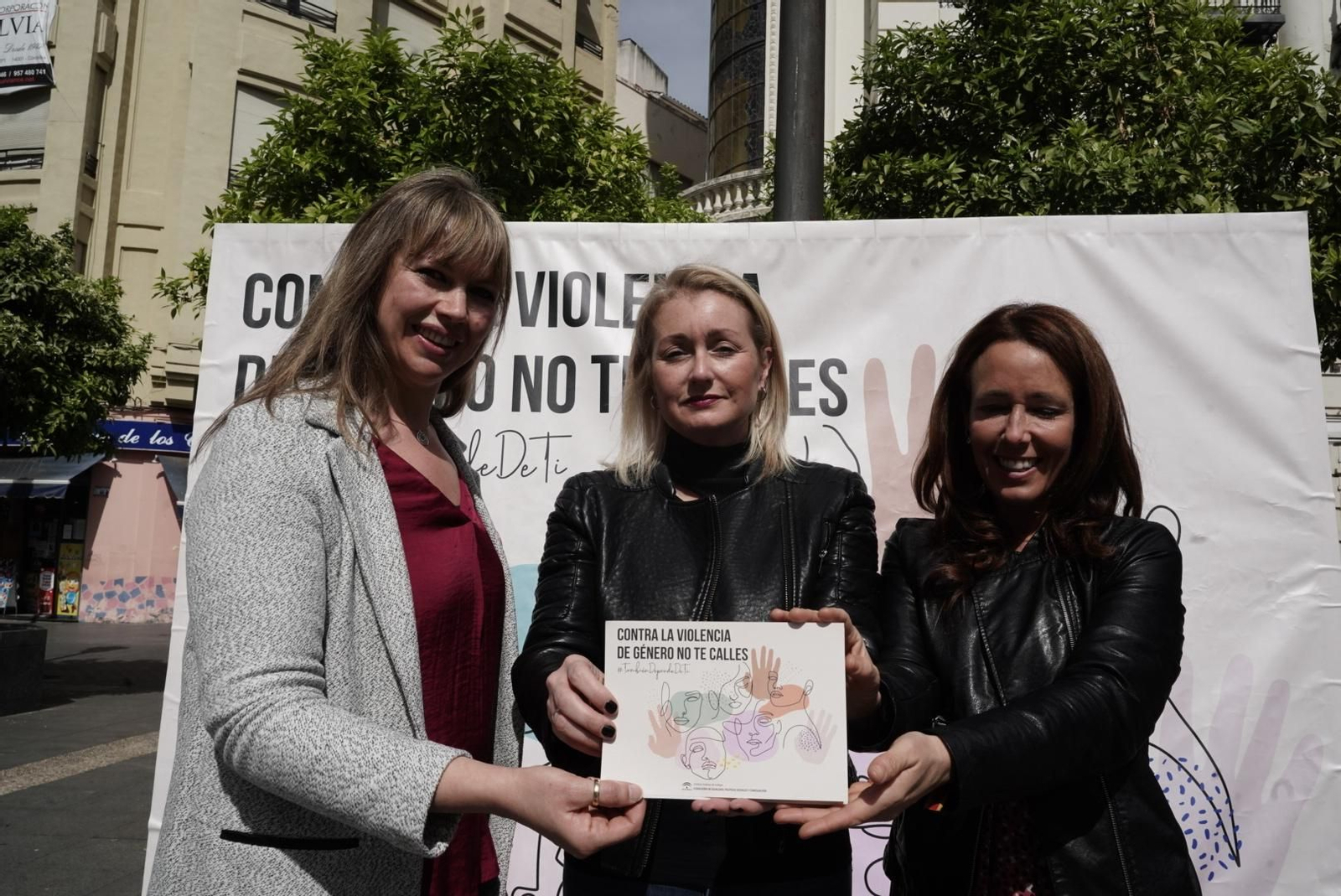 Lourdes Arroyo, Laura Fernández y Marián Aguilar.